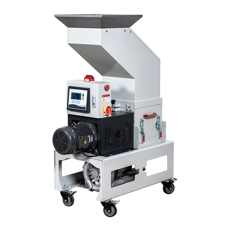 Bakit Umaasa ang Mga Manufacturer sa Plastic Crusher para Magbawas ng Basura at Downtime?